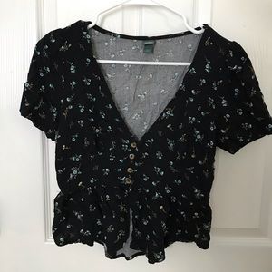 black patterned crop top